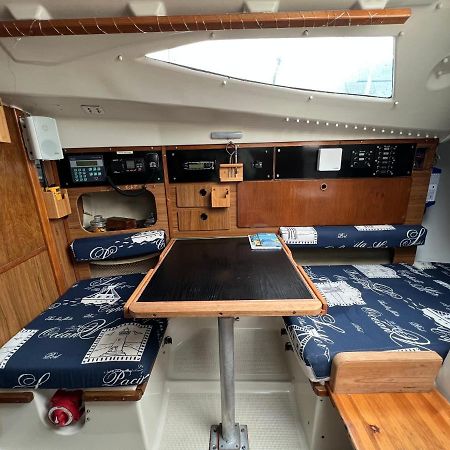 Nuit Insolite Sur Un Bateau Au Havre Le Havre Buitenkant foto